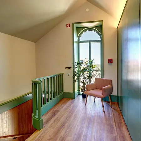 Alojamento de Acomodação e Pequeno-almoço Sintra Green Chalet Bed & Breakfast