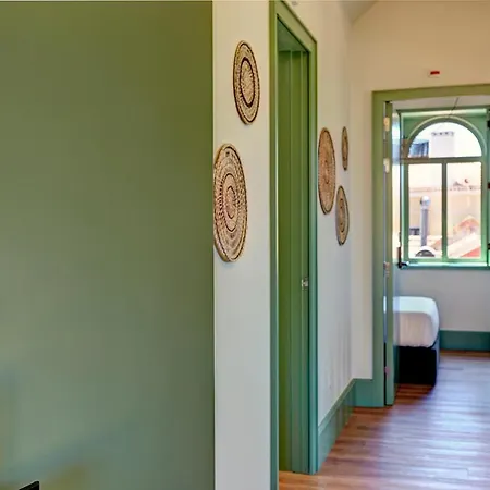 Sintra Green Chalet Bed & Breakfast 4* シントラ
