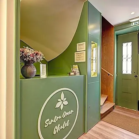Sintra Green Chalet Bed & Breakfast 4* Sintra
